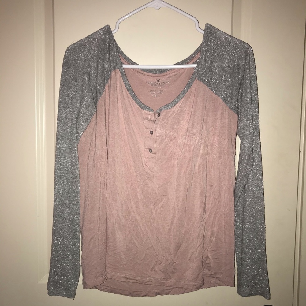 AMERICAN EAGLE sparkly pink baseball tee